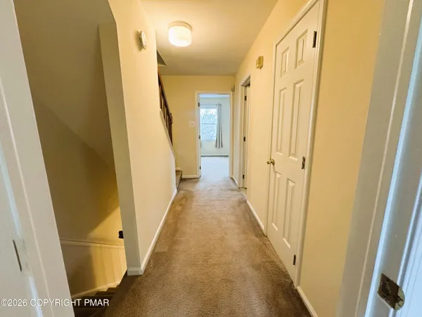 $2,500 | 124 Eaglesmere Circle, Unit 20, East Stroudsburg, PA 18301