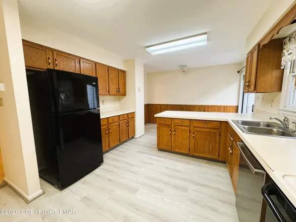 $2,500 | 124 Eaglesmere Circle, Unit 20, East Stroudsburg, PA 18301