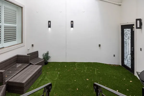 $4,900 | 1210 Parkerhaven Court, Houston, TX 77008