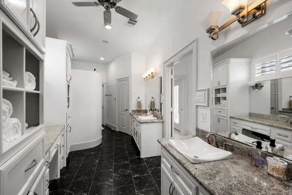 $4,900 | 1210 Parkerhaven Court, Houston, TX 77008