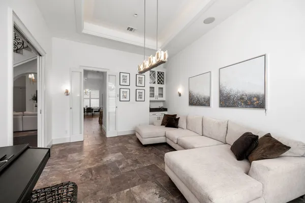 $4,900 | 1210 Parkerhaven Court, Houston, TX 77008