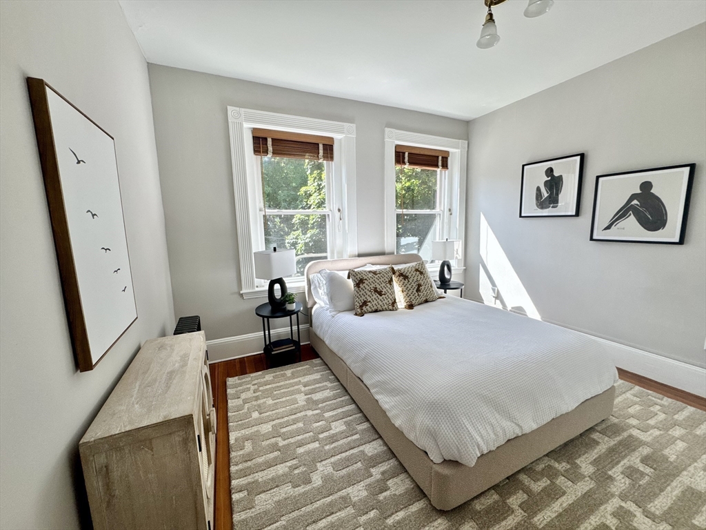 9 Verndale Street, Unit 2 Brookline, MA 02446 - Photo 18 of 39