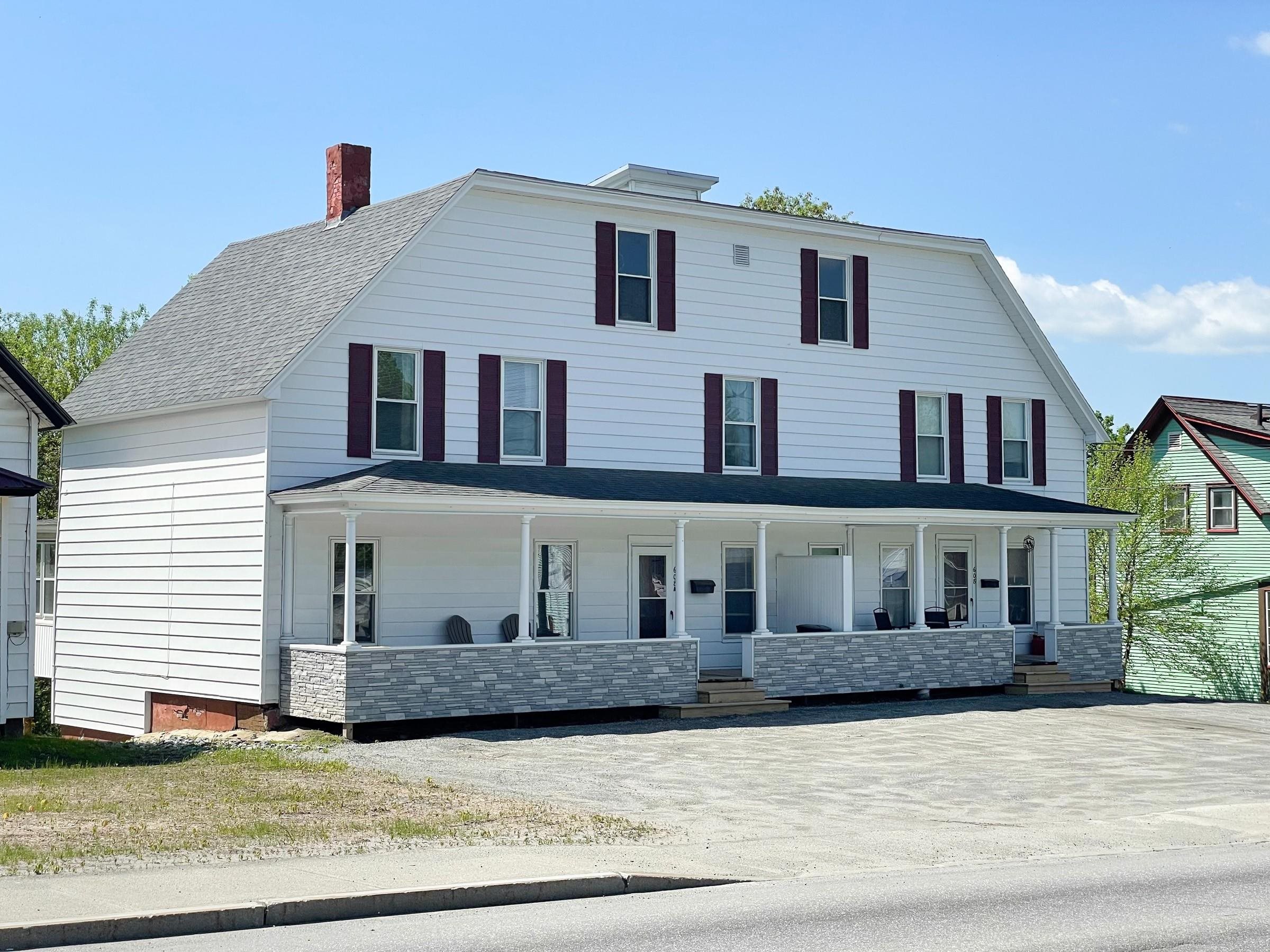 608 East Main Street Newport, VT 05855 - Photo 1 of 50
