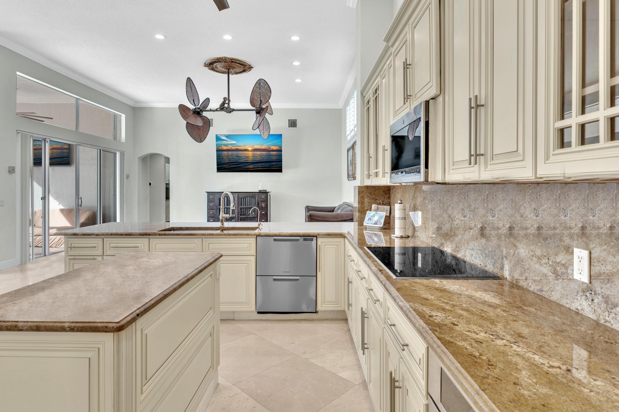 21833 Marigot Drive Boca Raton, FL 33428 - Photo 25 of 72 KITCHEN