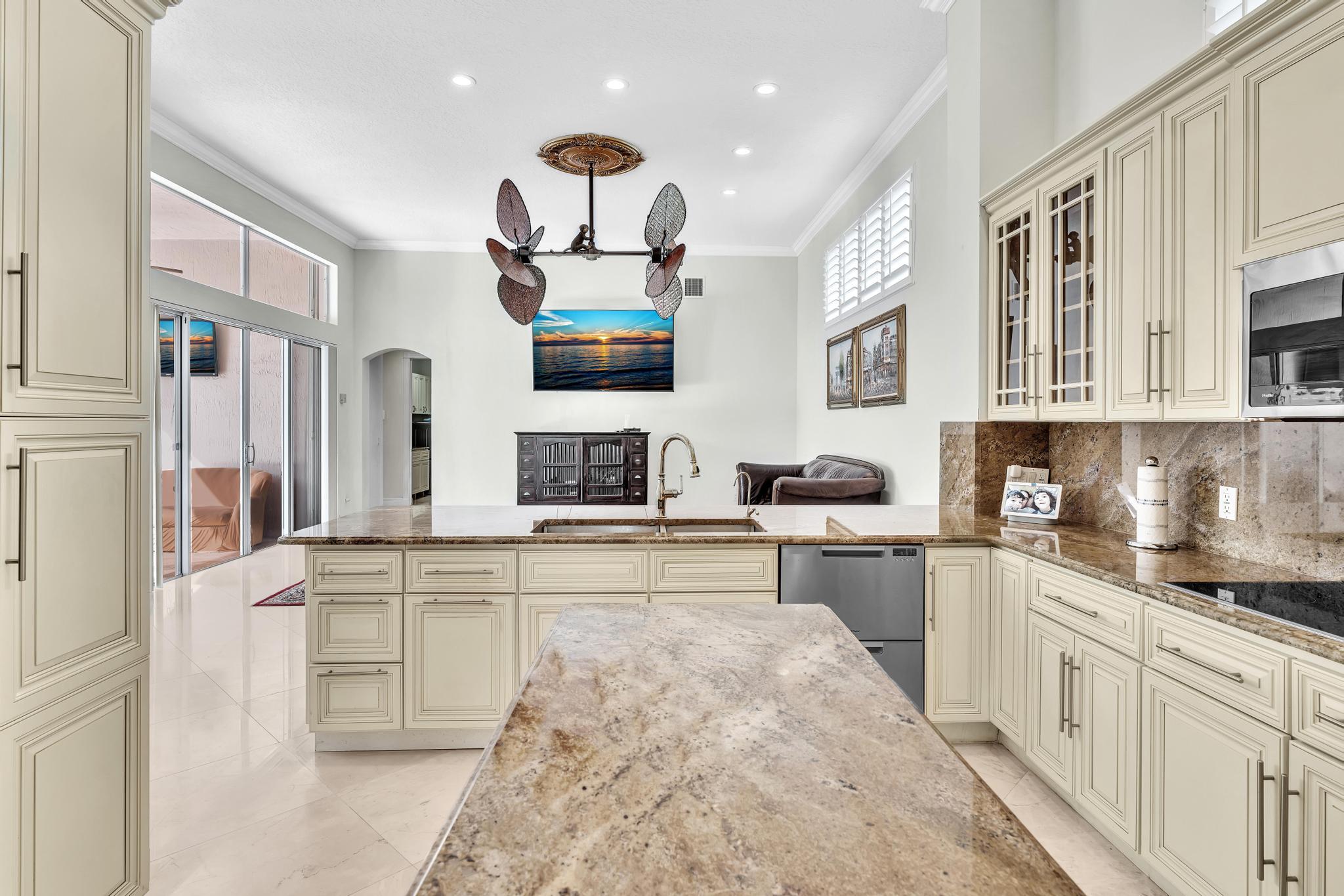 21833 Marigot Drive Boca Raton, FL 33428 - Photo 30 of 72 KITCHEN