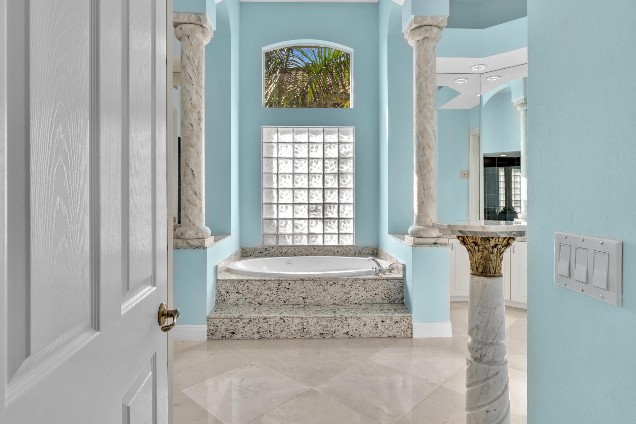 21833 Marigot Drive Boca Raton, FL 33428 - Photo 38 of 72 MASTER BATHROOM