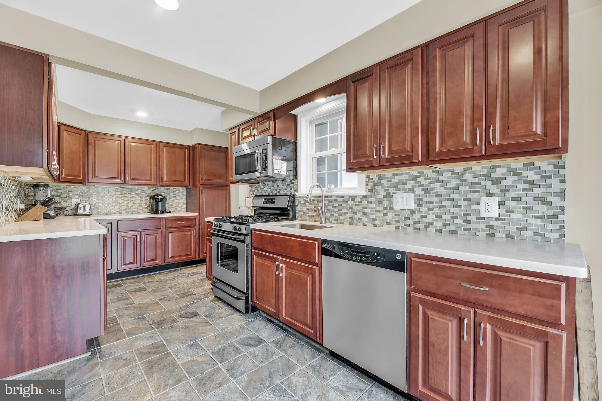 10308 Greentop Road Cockeysville, MD 21030 - Photo 9 of 29 Gallery Image 9