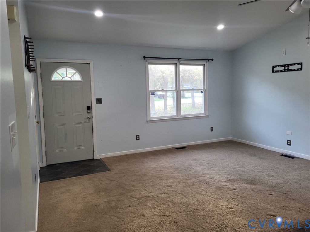 5309 Sterling Road Petersburg, VA 23803 - Photo 3 of 45 Gallery Image 3