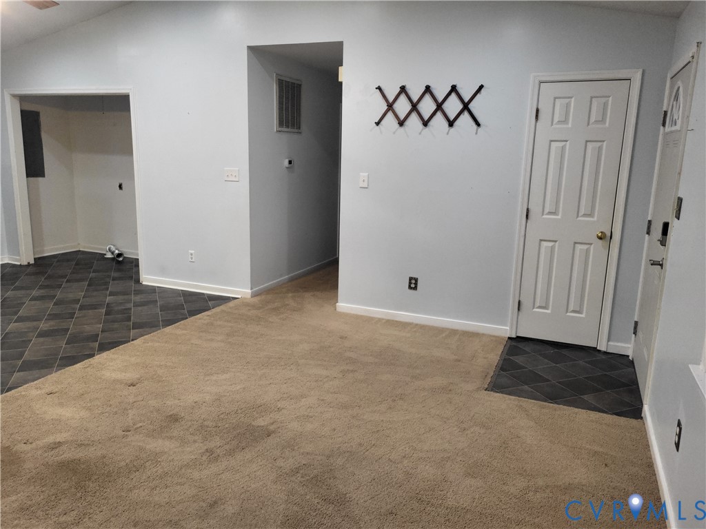 5309 Sterling Road Petersburg, VA 23803 - Photo 7 of 43