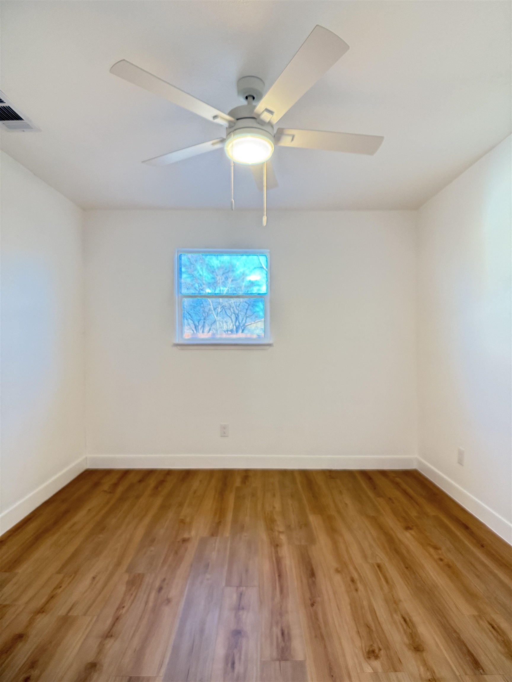 409 Ave R Marble Falls, TX 78654 - Photo 14 of 18