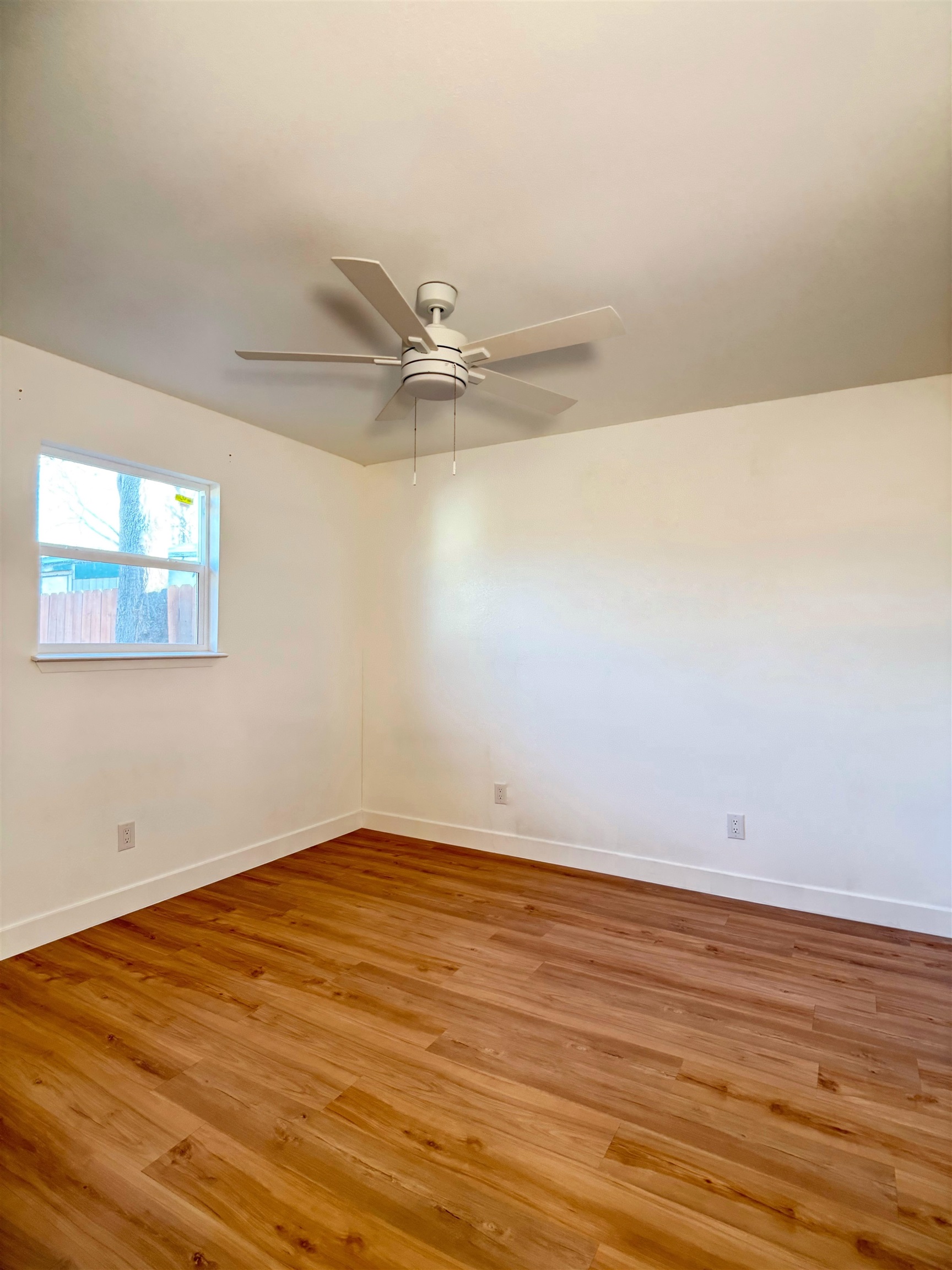 409 Ave R Marble Falls, TX 78654 - Photo 18 of 18