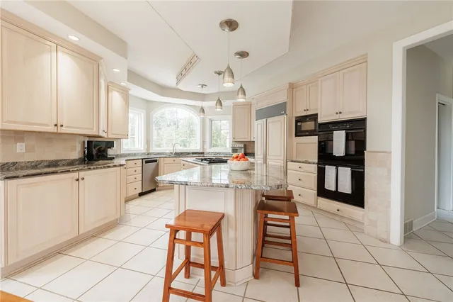 $1,240,000 | 51 Stablegate Drive, Penfield, NY 14580