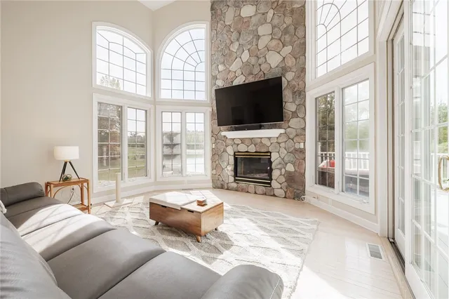 $1,240,000 | 51 Stablegate Drive, Penfield, NY 14580