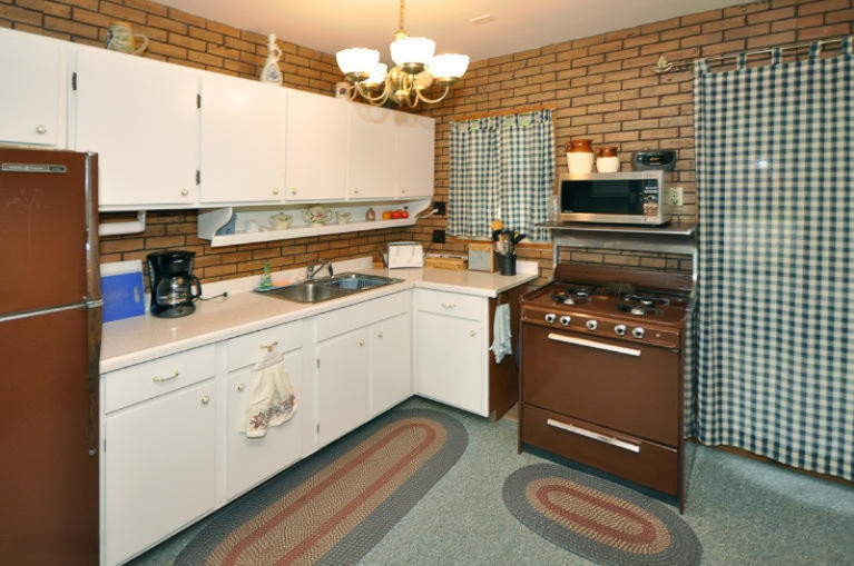 36999 East Baseline Road Gobles, MI 49055 - Photo 6 of 9 36999Baseline_09