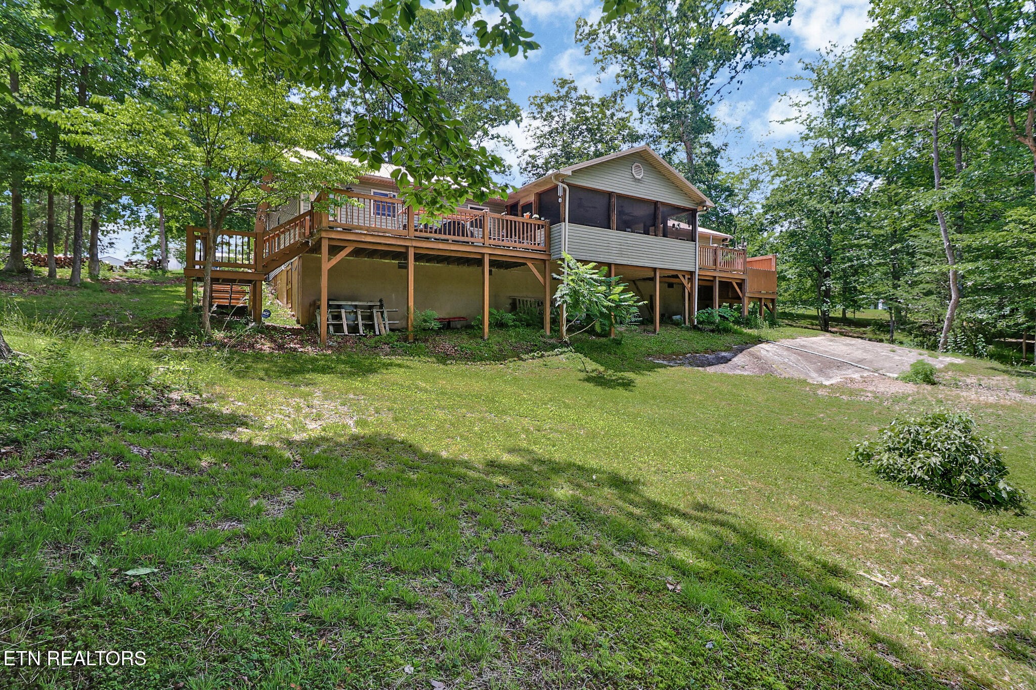 68 Boone Dock Road Jamestown, TN 38556 - Photo 8 of 58