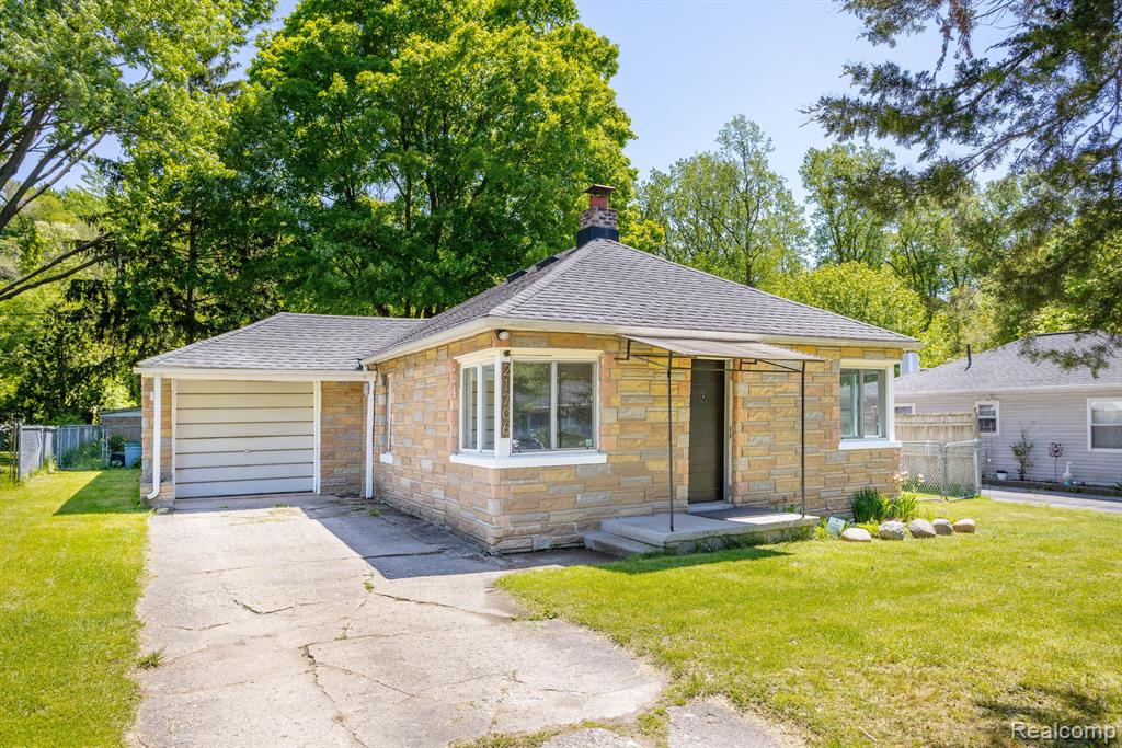 21706 Power Road Farmington Hills, MI 48336 - Photo 2 of 27