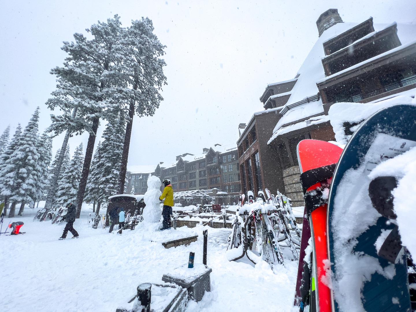 13051 Ritz Carlton Highlands Court Truckee, CA 96161 - Photo 4 of 6 a view of entryway front of a house
