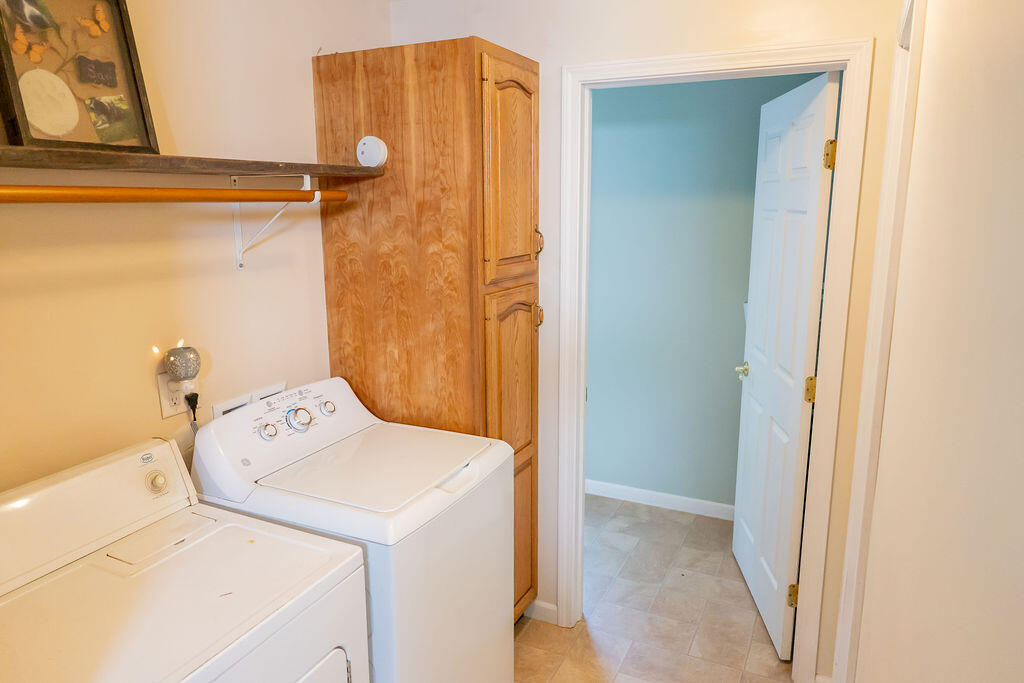 4239 Dialton Road Springfield, OH 45502 - Photo 20 of 25 Gallery Image 20