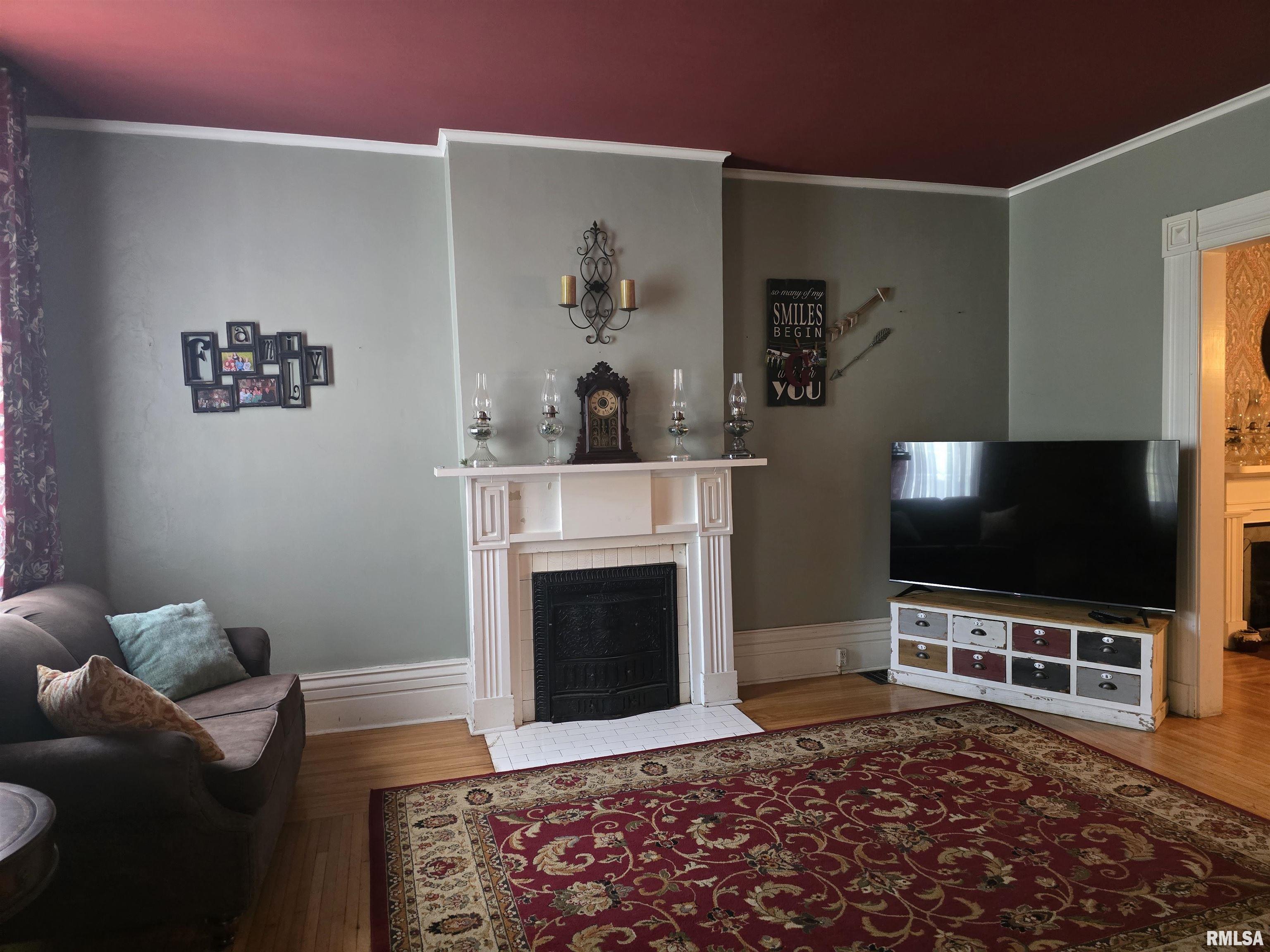 239 West Chestnut Street Canton, IL 61520 - Photo 28 of 83
