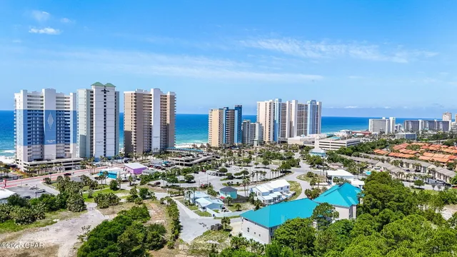 $775,000 | 512 Dement Circle, Unit F, Panama City Beach, FL 32407
