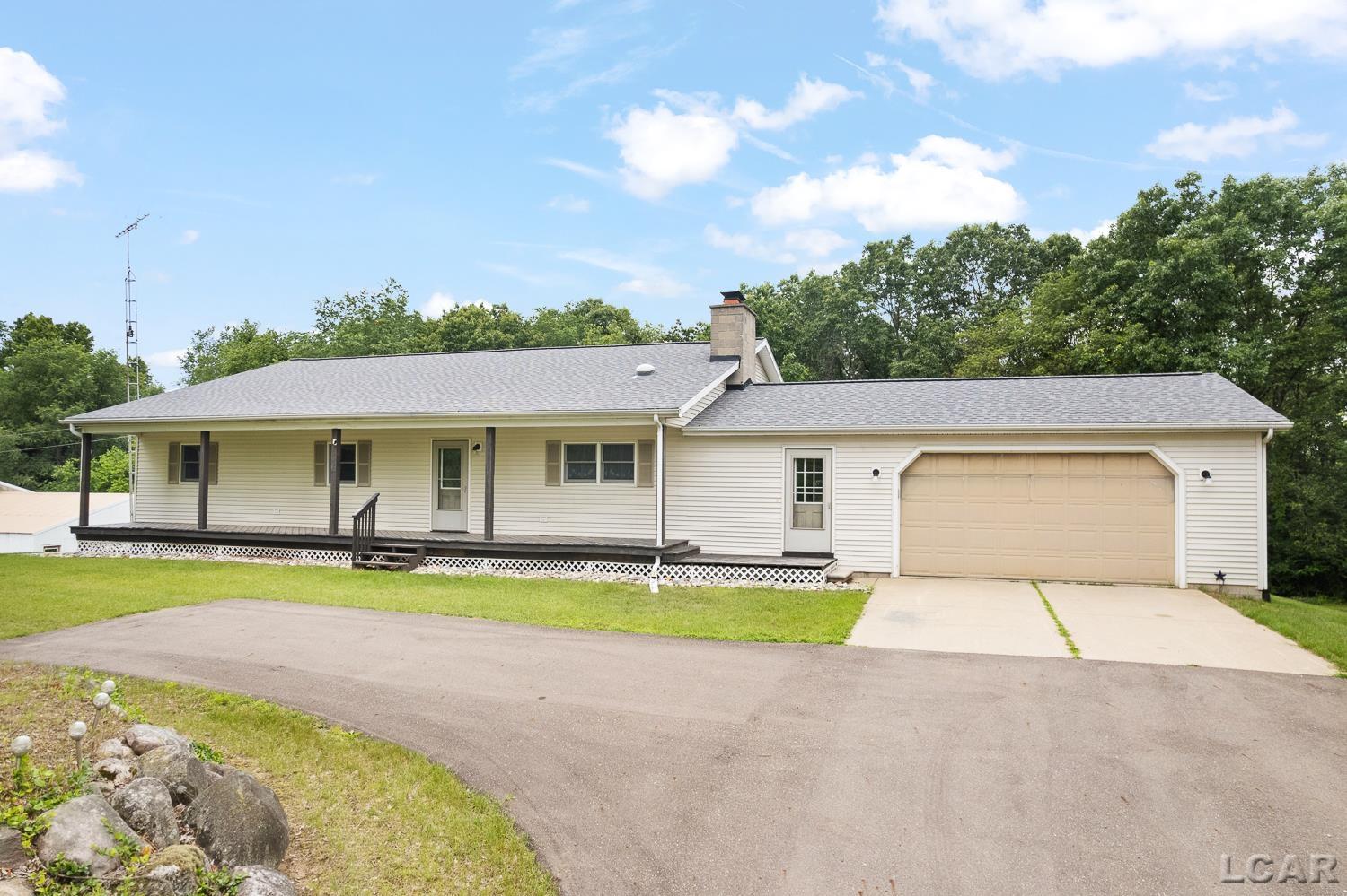 2010 South Kane Road Stockbridge, MI 49285 - Photo 2 of 80