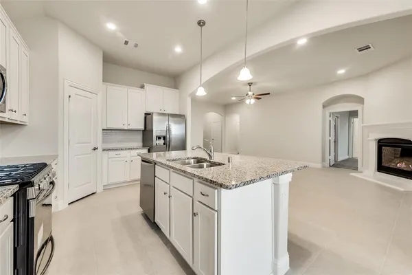 $2,298 | 6113 Brunswick Drive, Aubrey, TX 76227