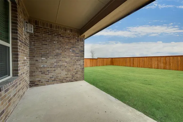 $2,298 | 6113 Brunswick Drive, Aubrey, TX 76227