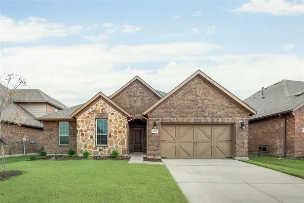 $2,298 | 6113 Brunswick Drive, Aubrey, TX 76227