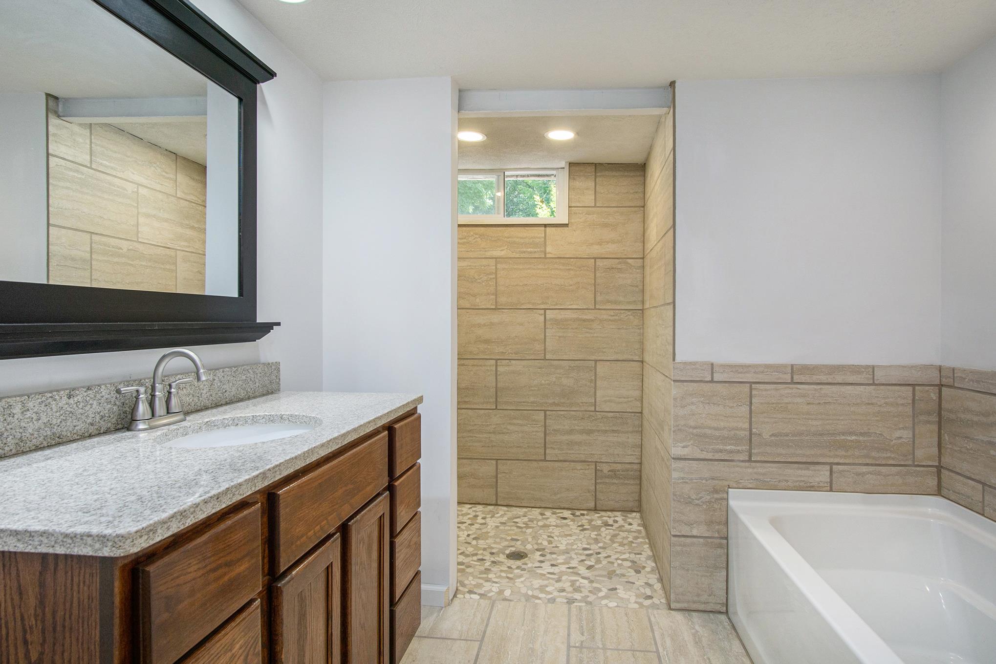 3441 Locust Road South Bend, IN 46614 - Photo 27 of 30 Gallery Image 27