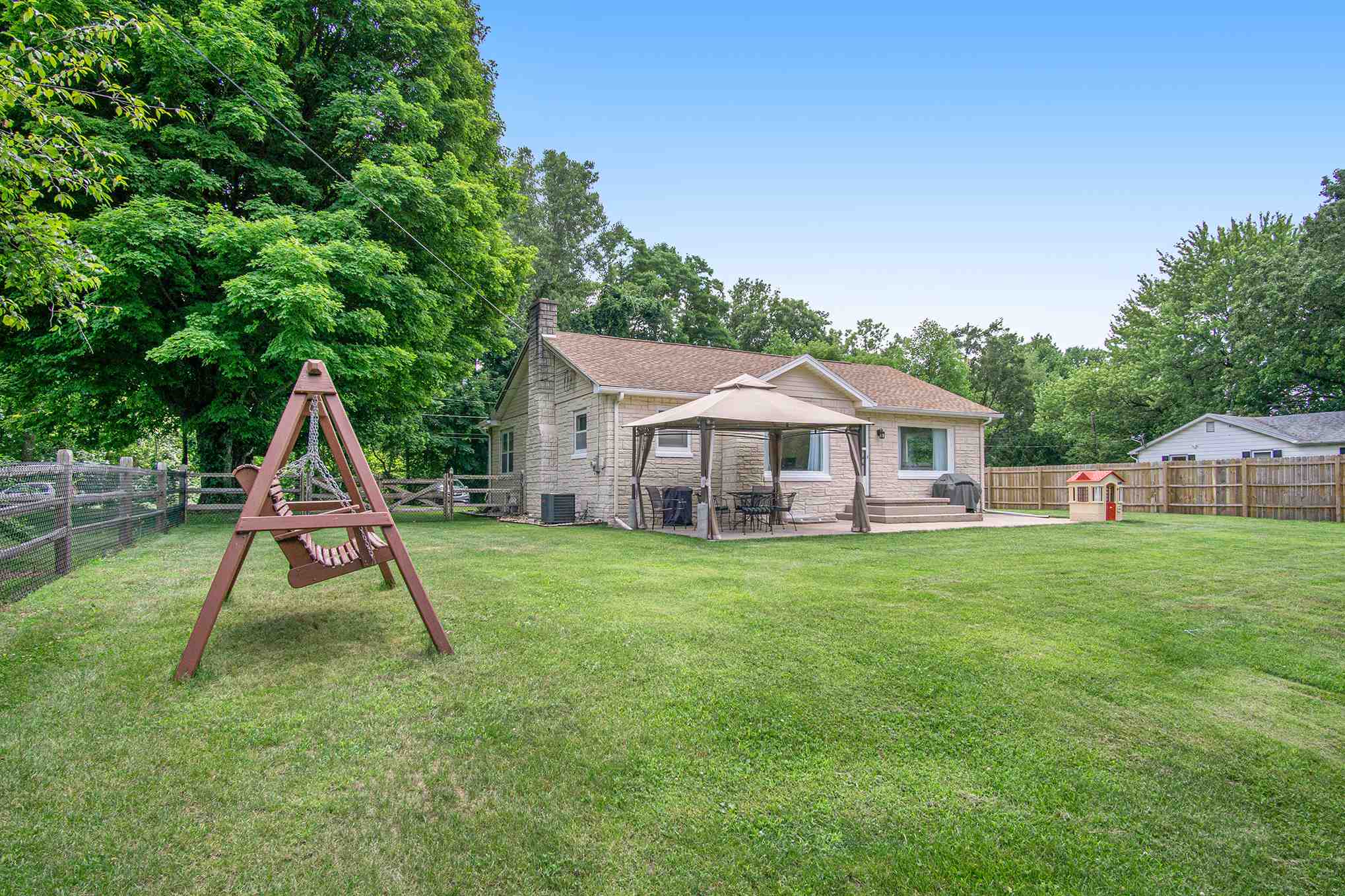 3441 Locust Road South Bend, IN 46614 - Photo 5 of 30 Gallery Image 5