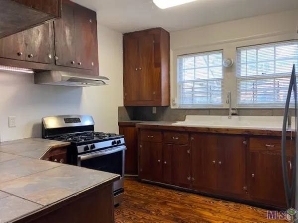 $2,400 | 4646 Loyola Drive, Baton Rouge, LA 70808