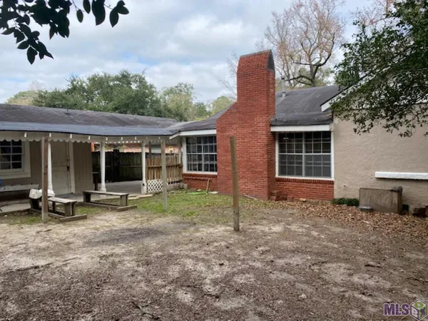 $2,400 | 4646 Loyola Drive, Baton Rouge, LA 70808