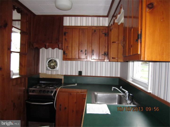 2314 Patton Road Abington, PA 19001 - Photo 6 of 12 Kitchen