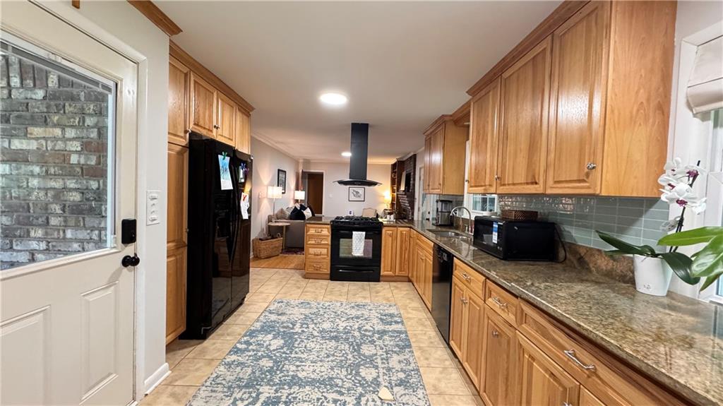 3082 Greenbrook Way Northeast Atlanta, GA 30345 - Photo 9 of 21