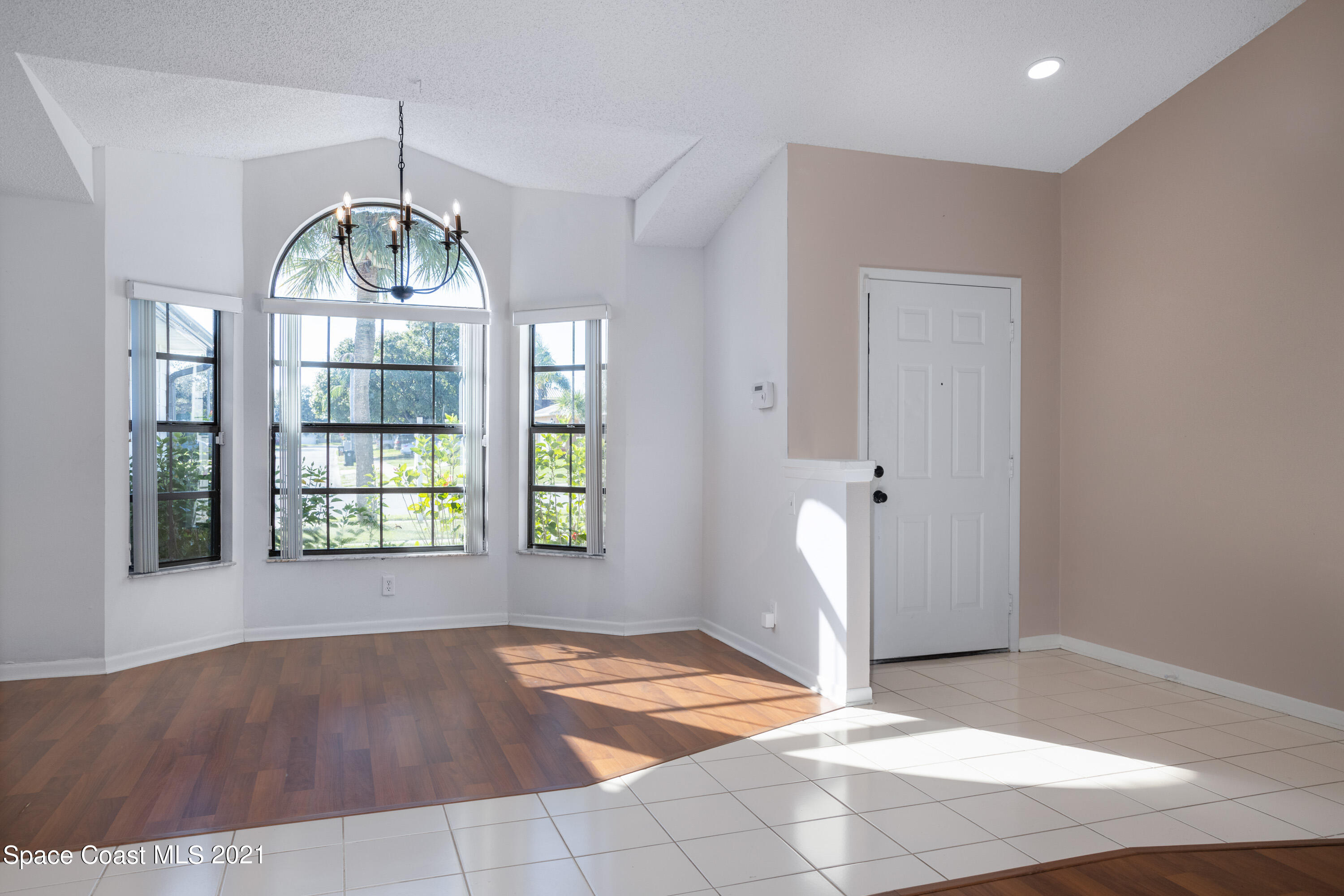 826 Gardener Road Rockledge, FL 32955 - Photo 4 of 32 04- 826 Gardener Rd
