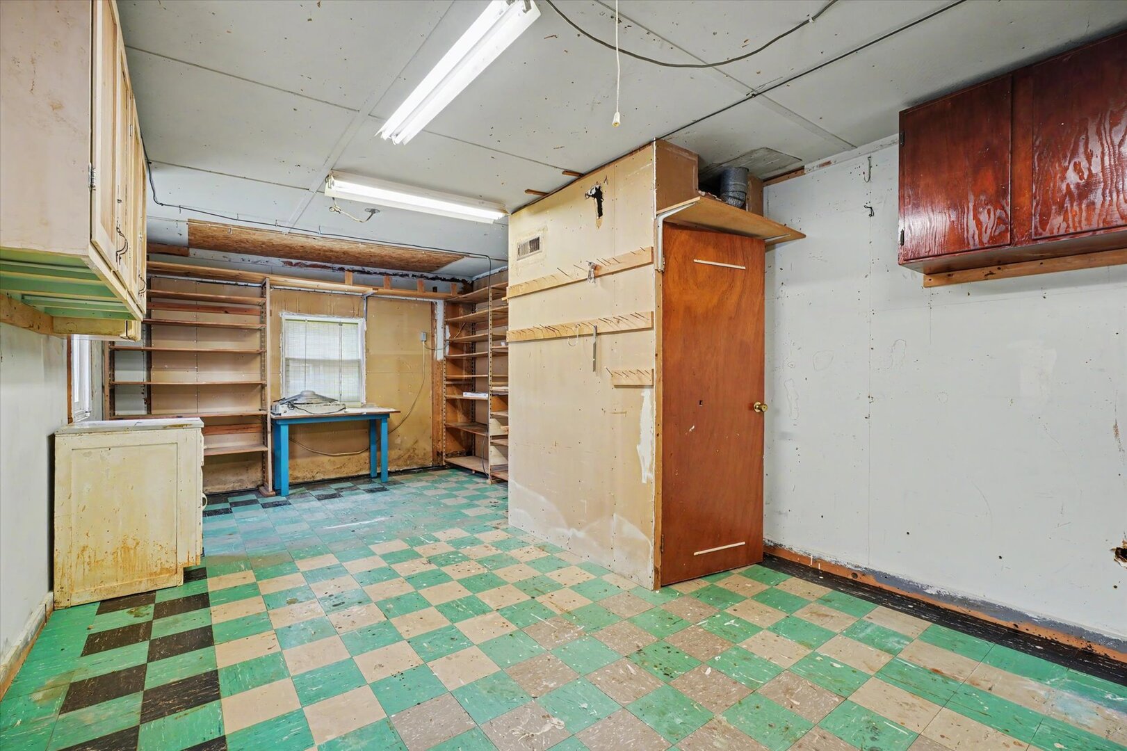 517 Illinois Drive Rantoul, IL 61866 - Photo 28 of 37 a view of a storage & utility room