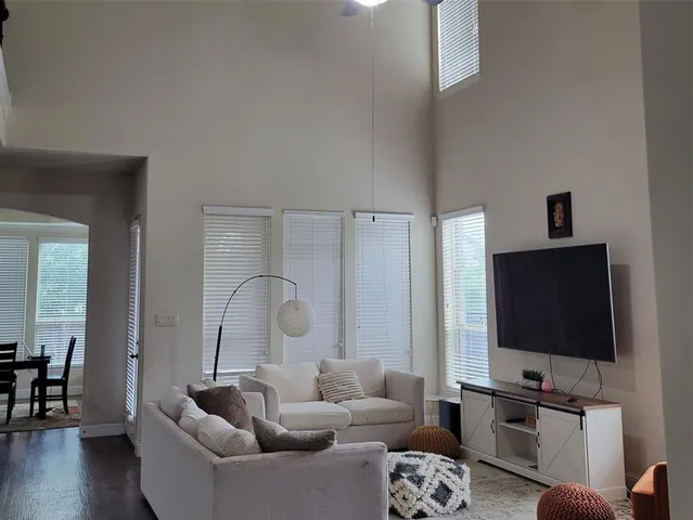 $3,690 | 4428 Saukenuk Lane, Carrollton, TX 75010