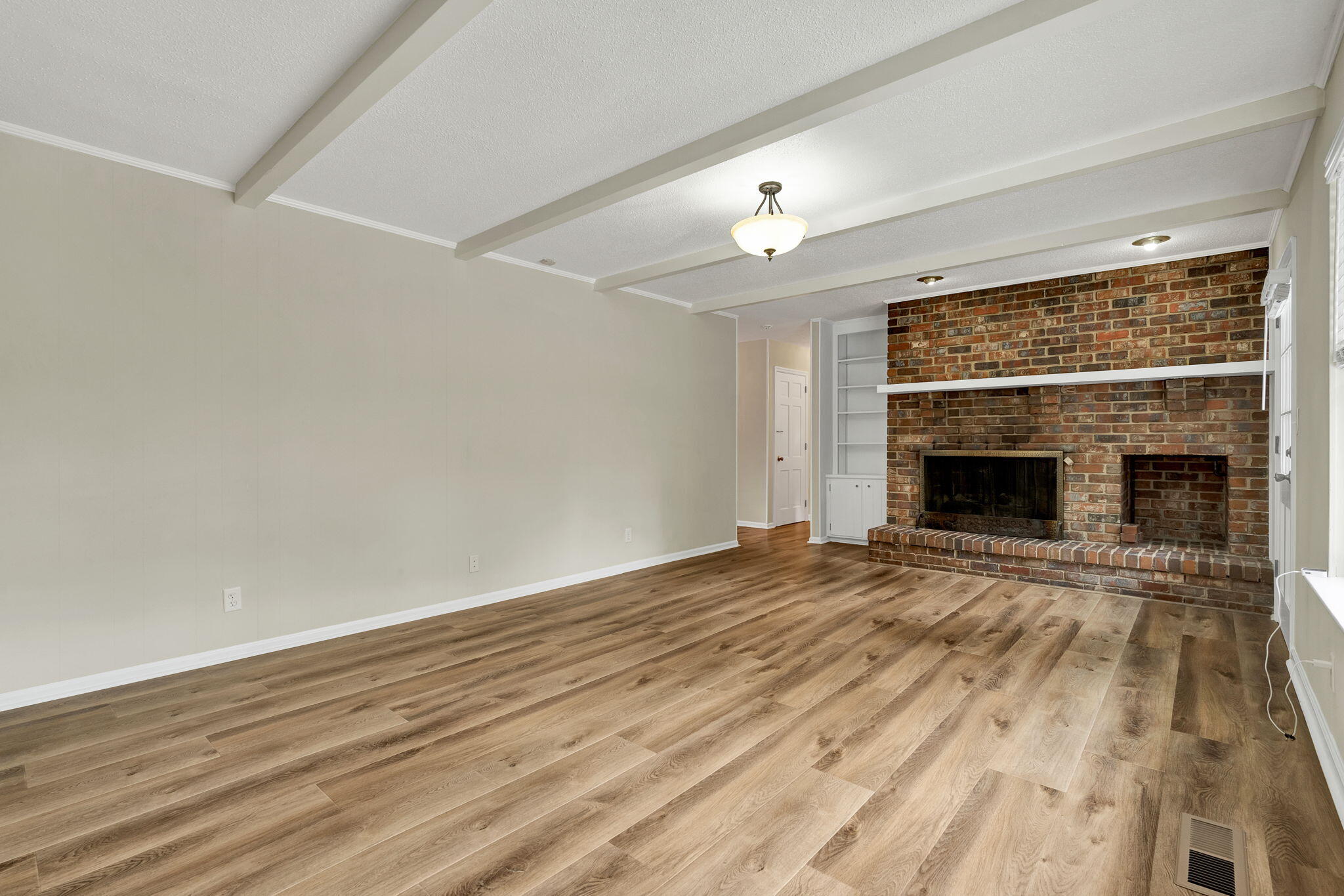 7104 Moreview Road Chattanooga, TN 37412 - Photo 15 of 65 27-web-or-mls-DSC00125