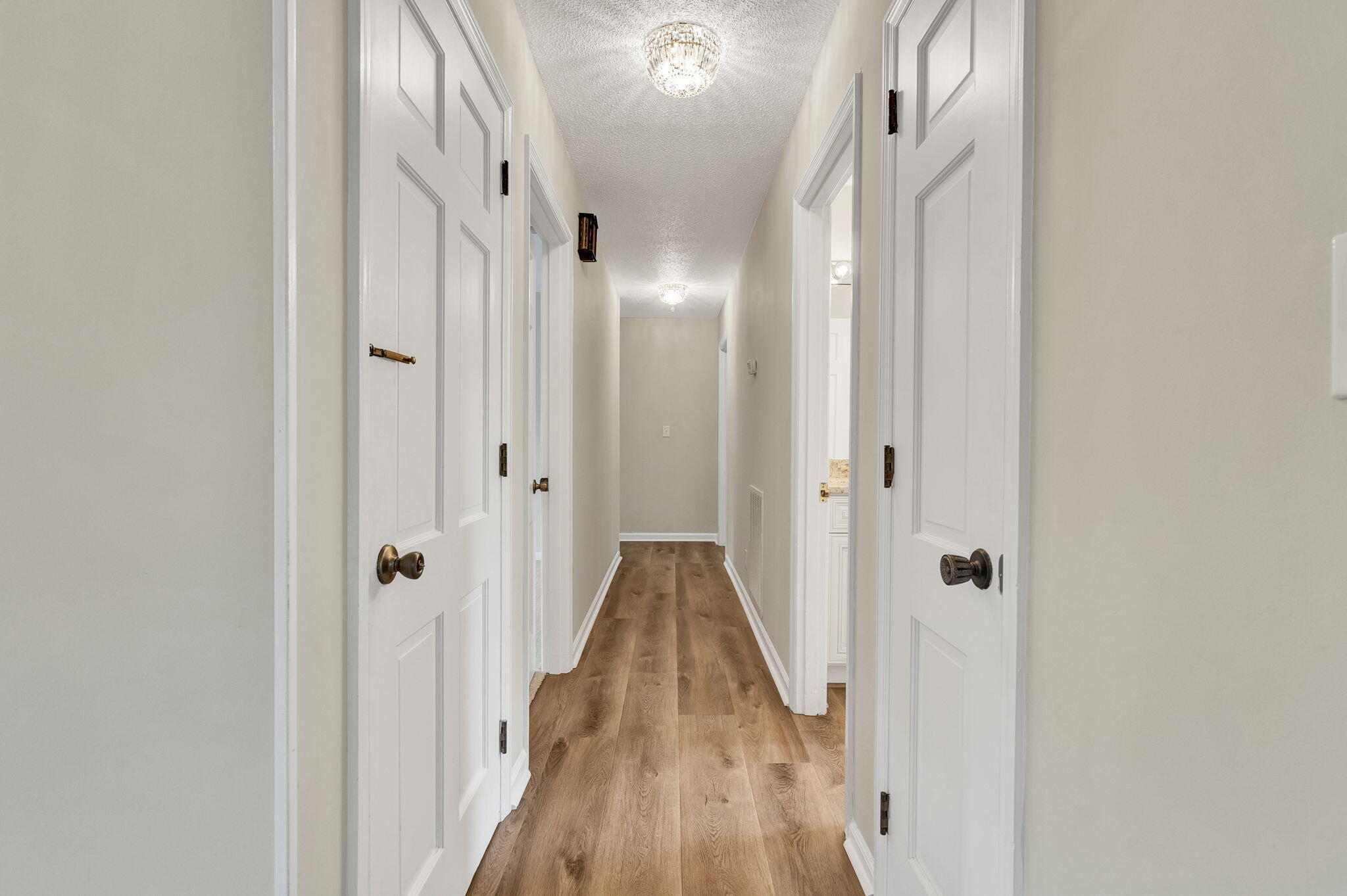 7104 Moreview Road Chattanooga, TN 37412 - Photo 19 of 65 29-web-or-mls-DSC00135