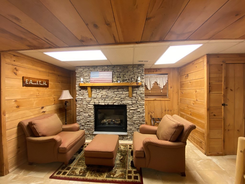 2140 Ridgecrest Loop Lane Sevierville, TN 37876 - Photo 12 of 35 Gallery Image 12