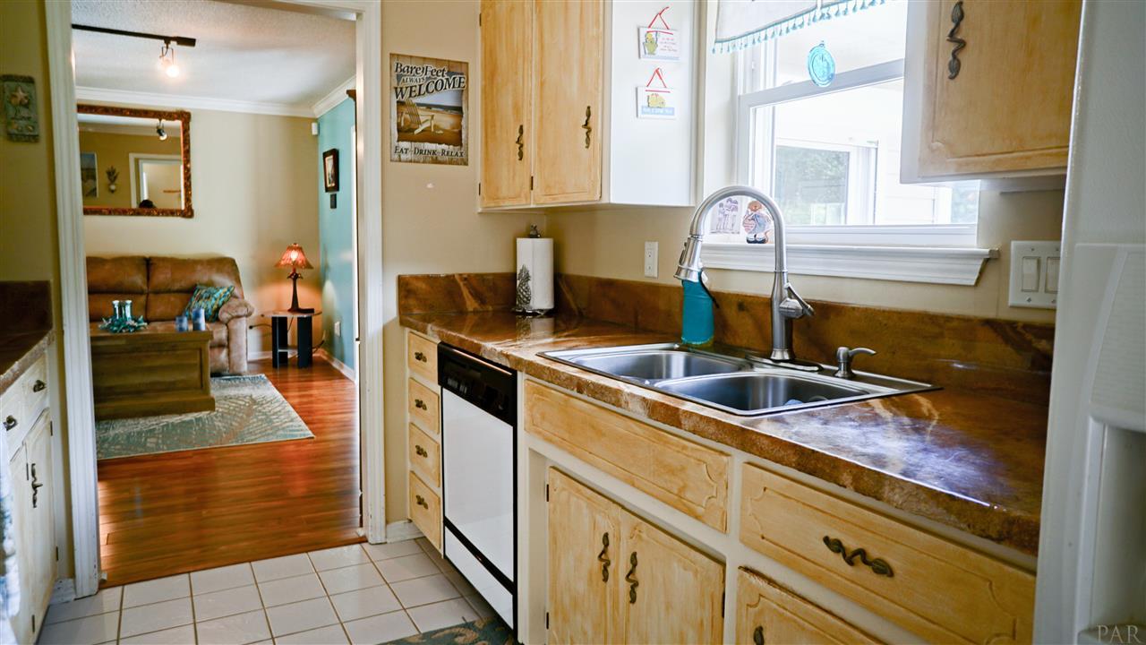 2958 Ranchette Square Gulf Breeze, FL 32563 - Photo 14 of 24 Gallery Image 14