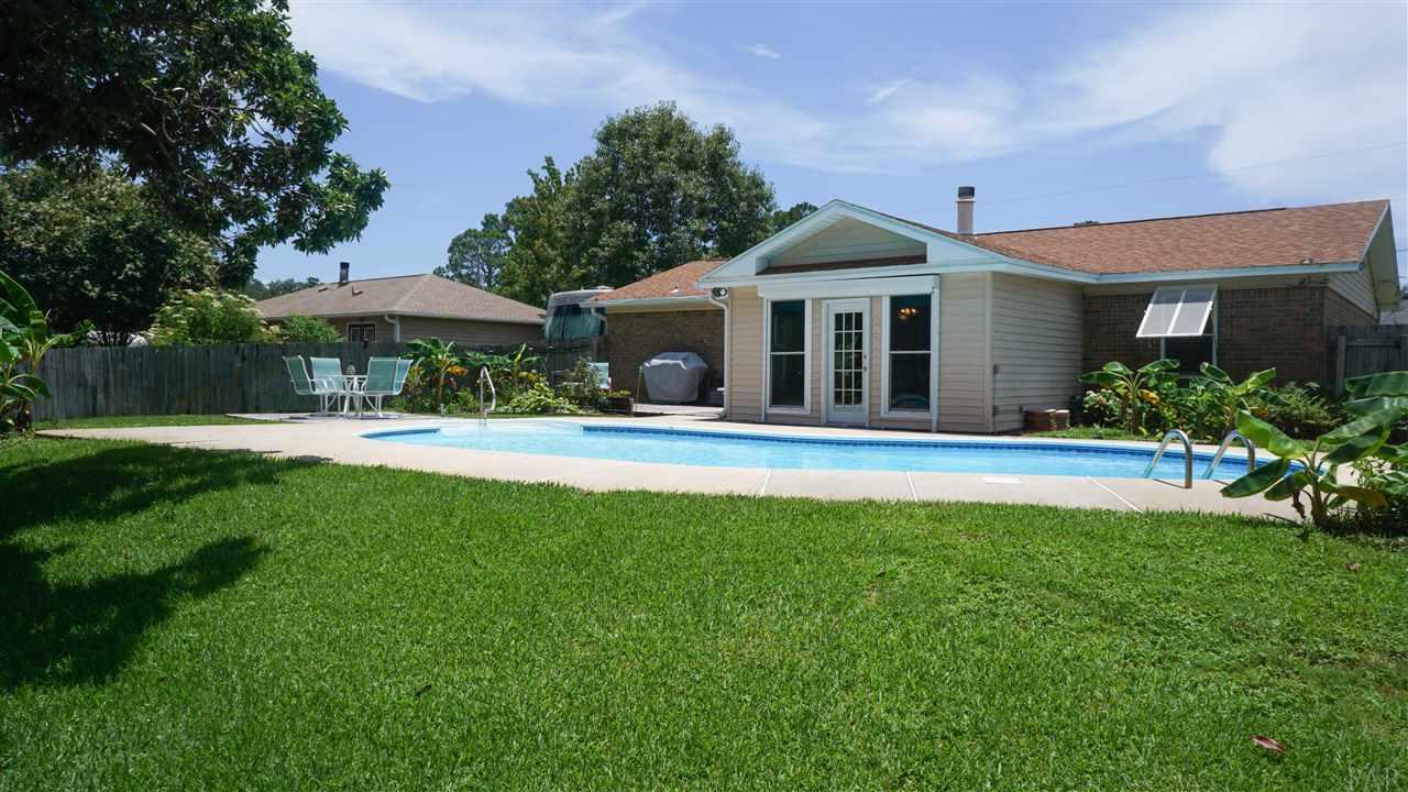 2958 Ranchette Square Gulf Breeze, FL 32563 - Photo 4 of 24 Gallery Image 4