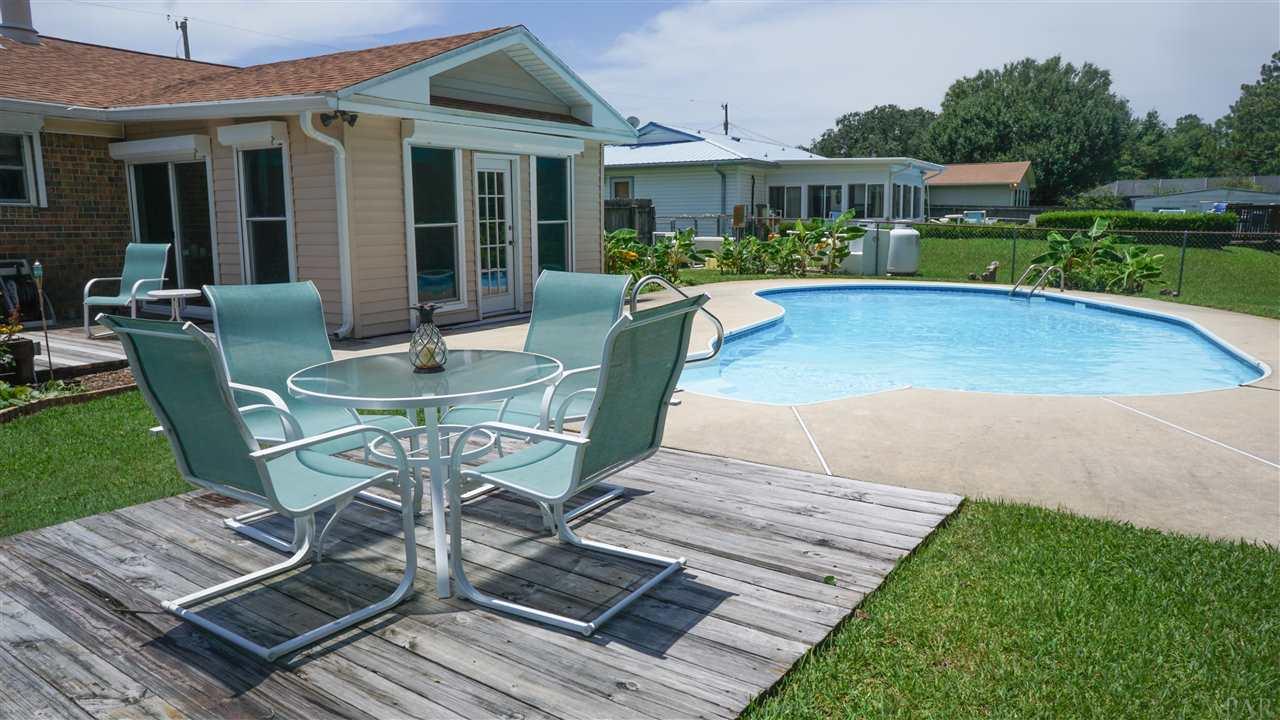 2958 Ranchette Square Gulf Breeze, FL 32563 - Photo 6 of 24 Gallery Image 6