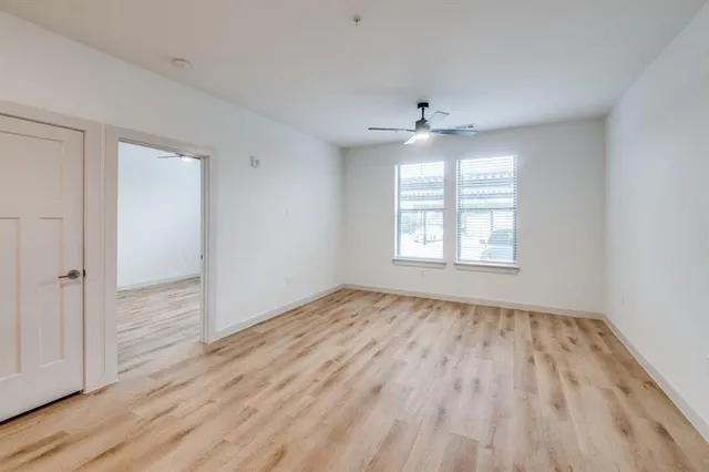 $1,500 | 512 North Ewing Avenue, Unit 217, Dallas, TX 75203