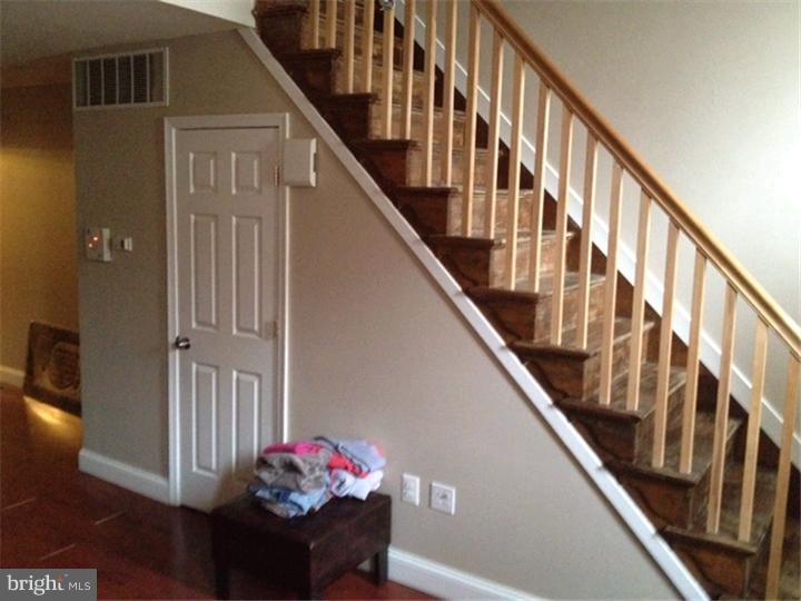 2814 West Stiles Street Philadelphia, PA 19121 - Photo 3 of 10