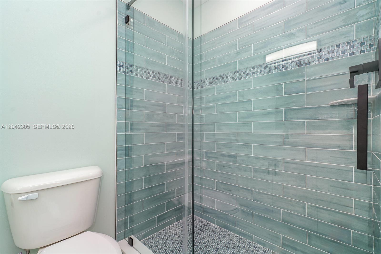 560 High Point Drive, Unit D Delray Beach, FL 33445 - Photo 18 of 34