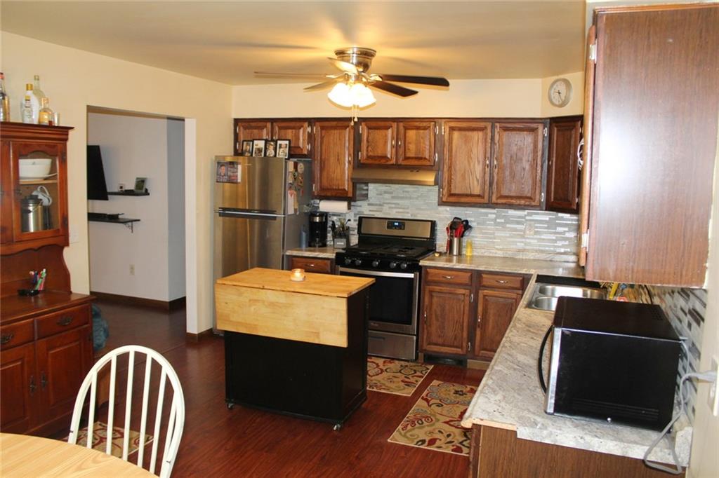 219 Marwood Road Cabot, PA 16023 - Photo 8 of 23