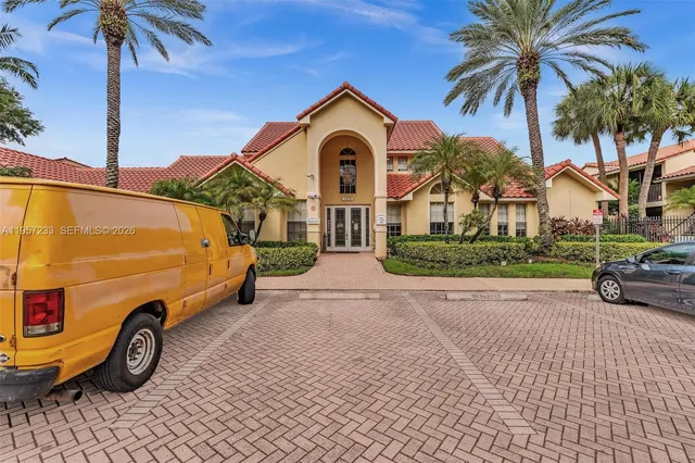 $2,195 | 1263 Southwest 46th Avenue, Unit 2103, Pompano Beach, FL 33069