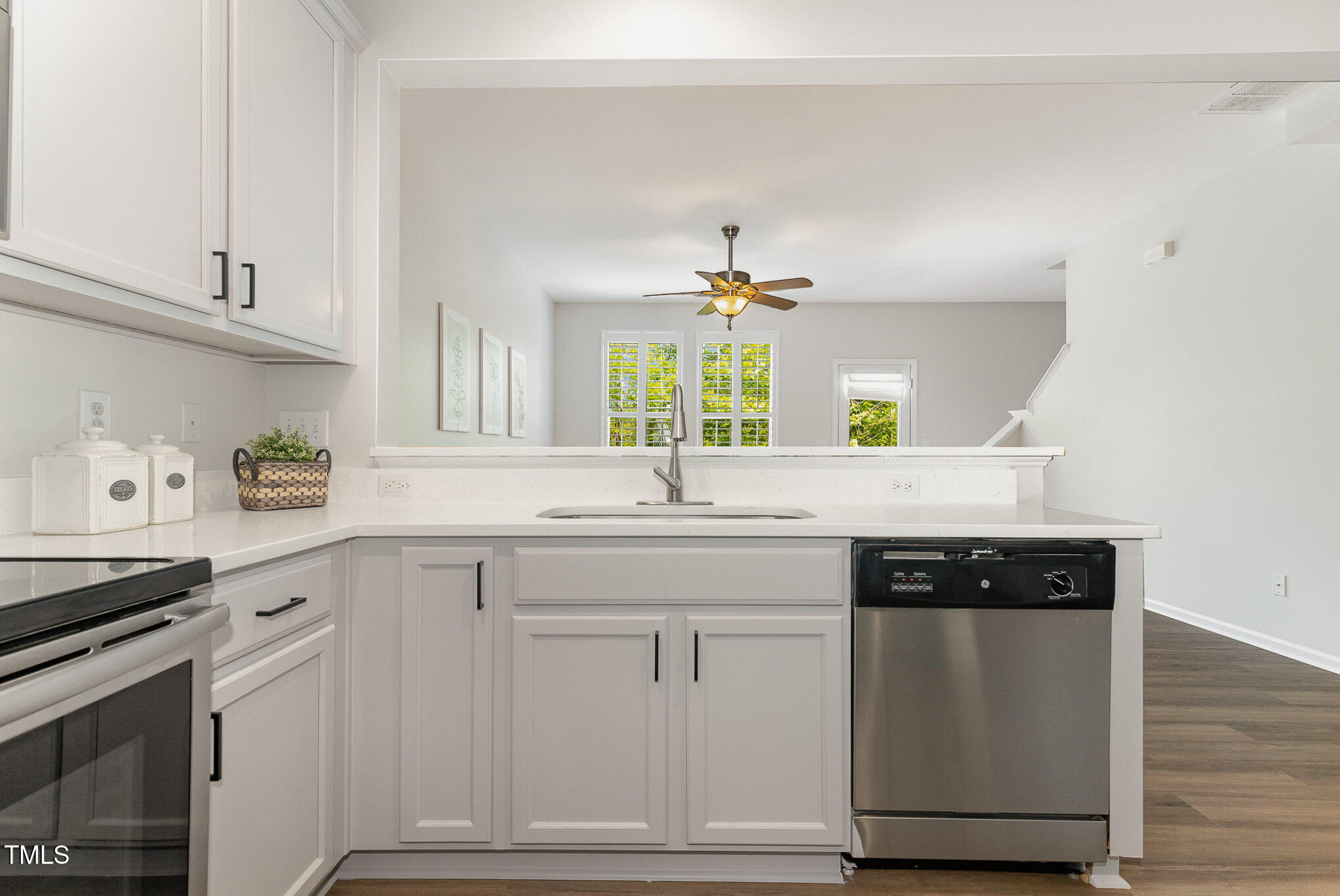 14309 Foxcroft Road Raleigh, NC 27614 - Photo 10 of 27 010_img_7117-edit_461