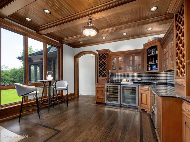 $4,500,000 | 6655 Lee Court, Burr Ridge, IL 60527